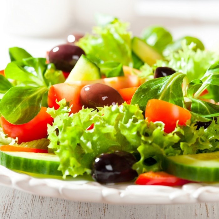 здорове харчування, правильне харчування, корисні перекуси, вітаміни бета каротин, зелений салат